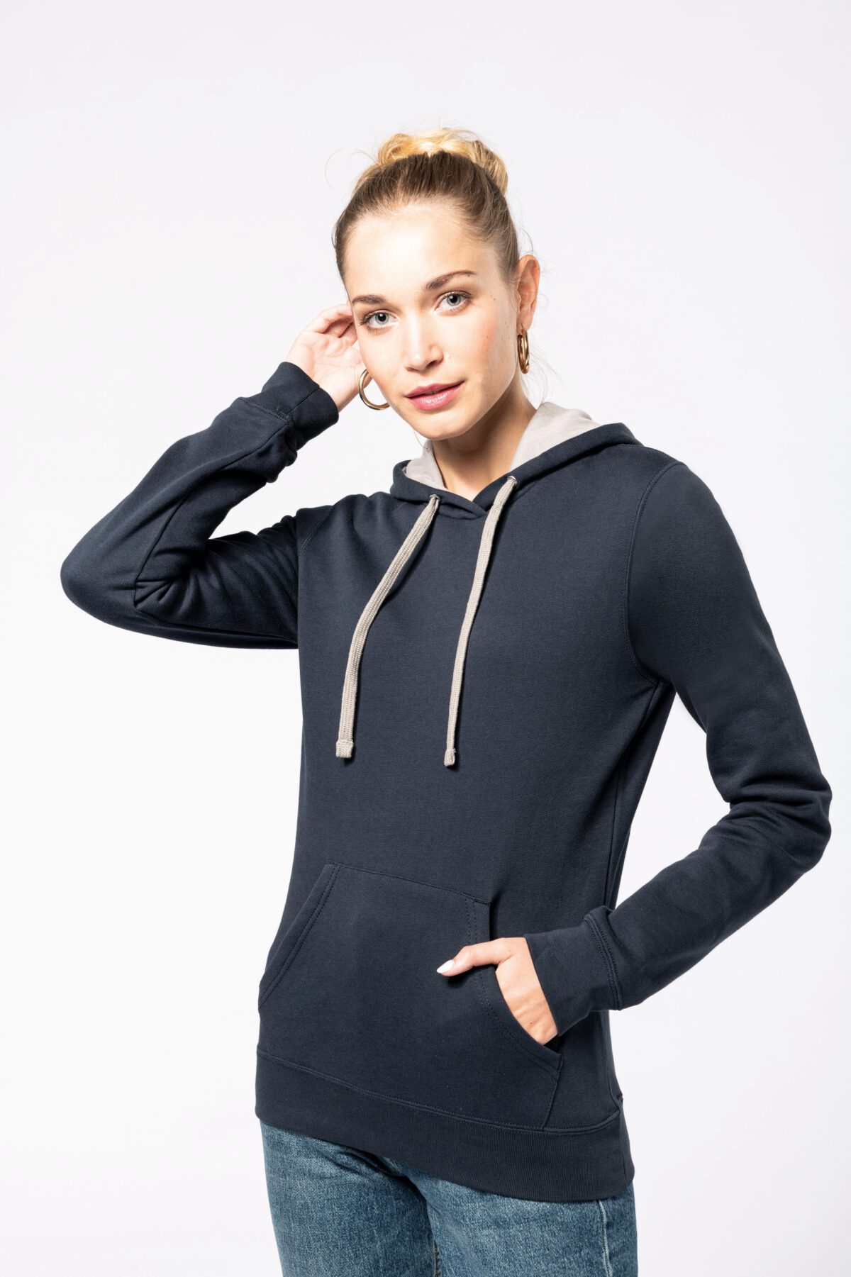 Sweat-shirt capuche contrastée femme - K465 – Image 1