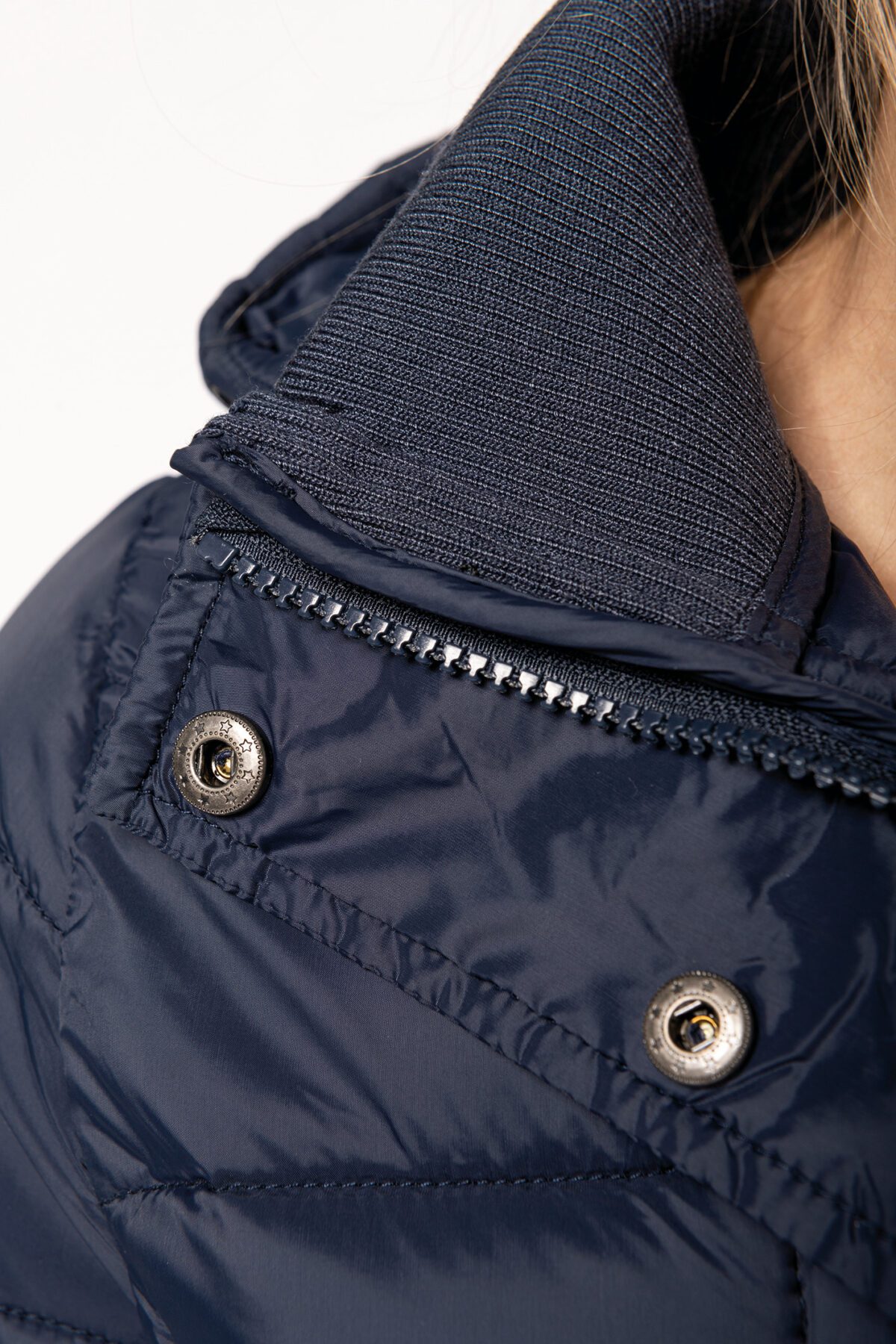 Parka doudoune légère à capuche femme - K6129 – Image 10