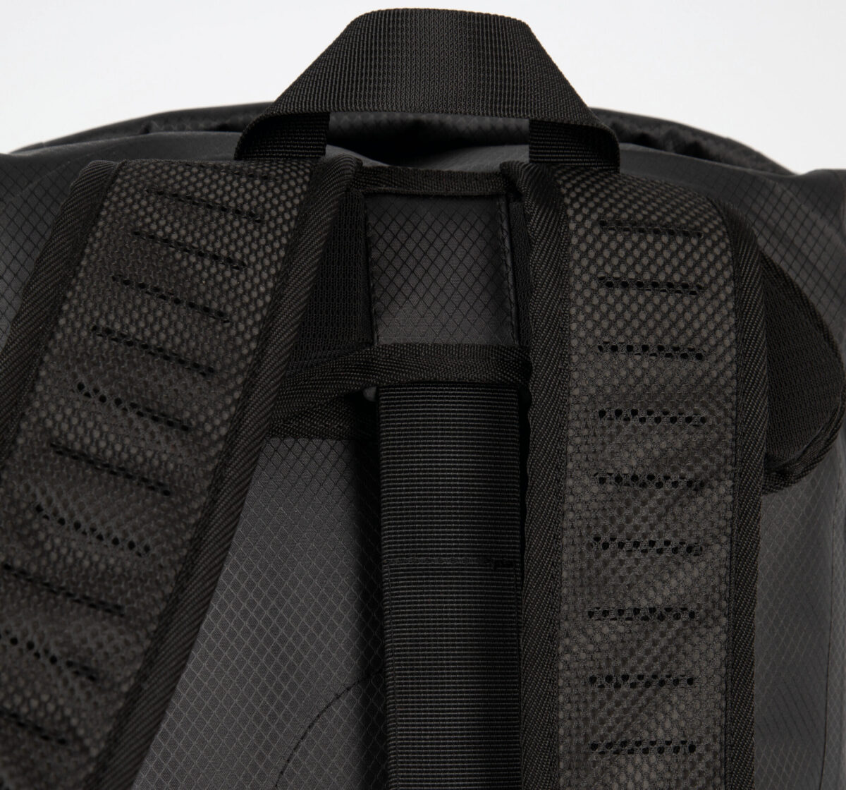 KI0188 - Sac à dos résistant à l’eau avec compartiment pour casque – Image 2