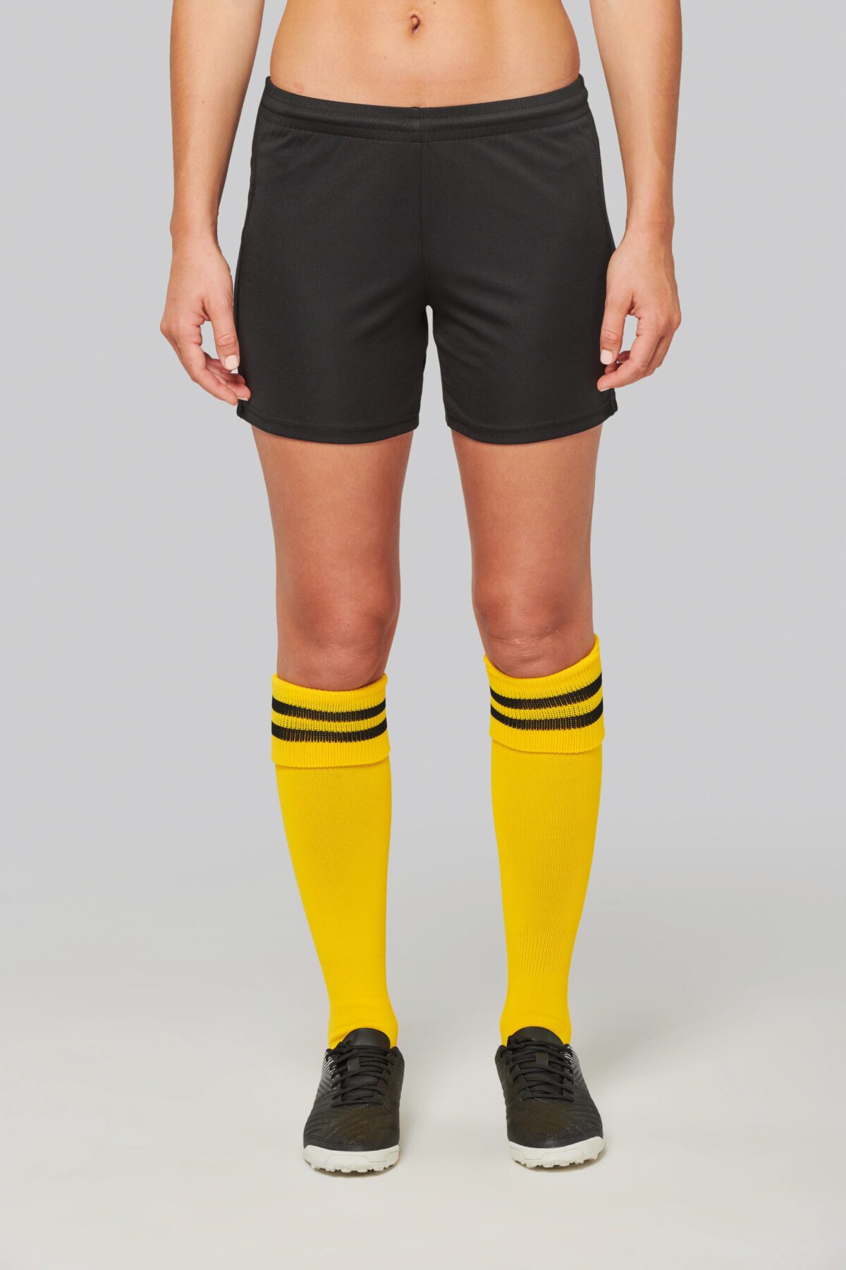 PA1024 - Short de jeu femme – Image 1